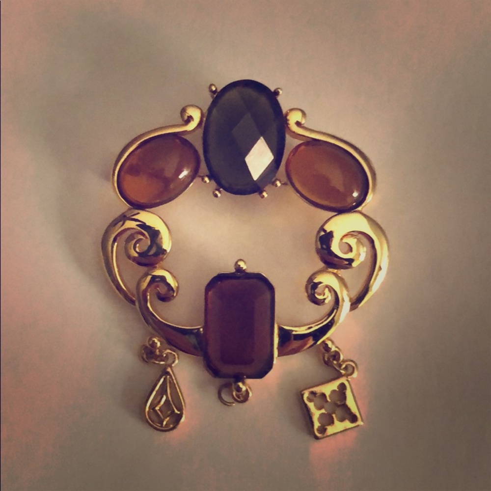 Brooch